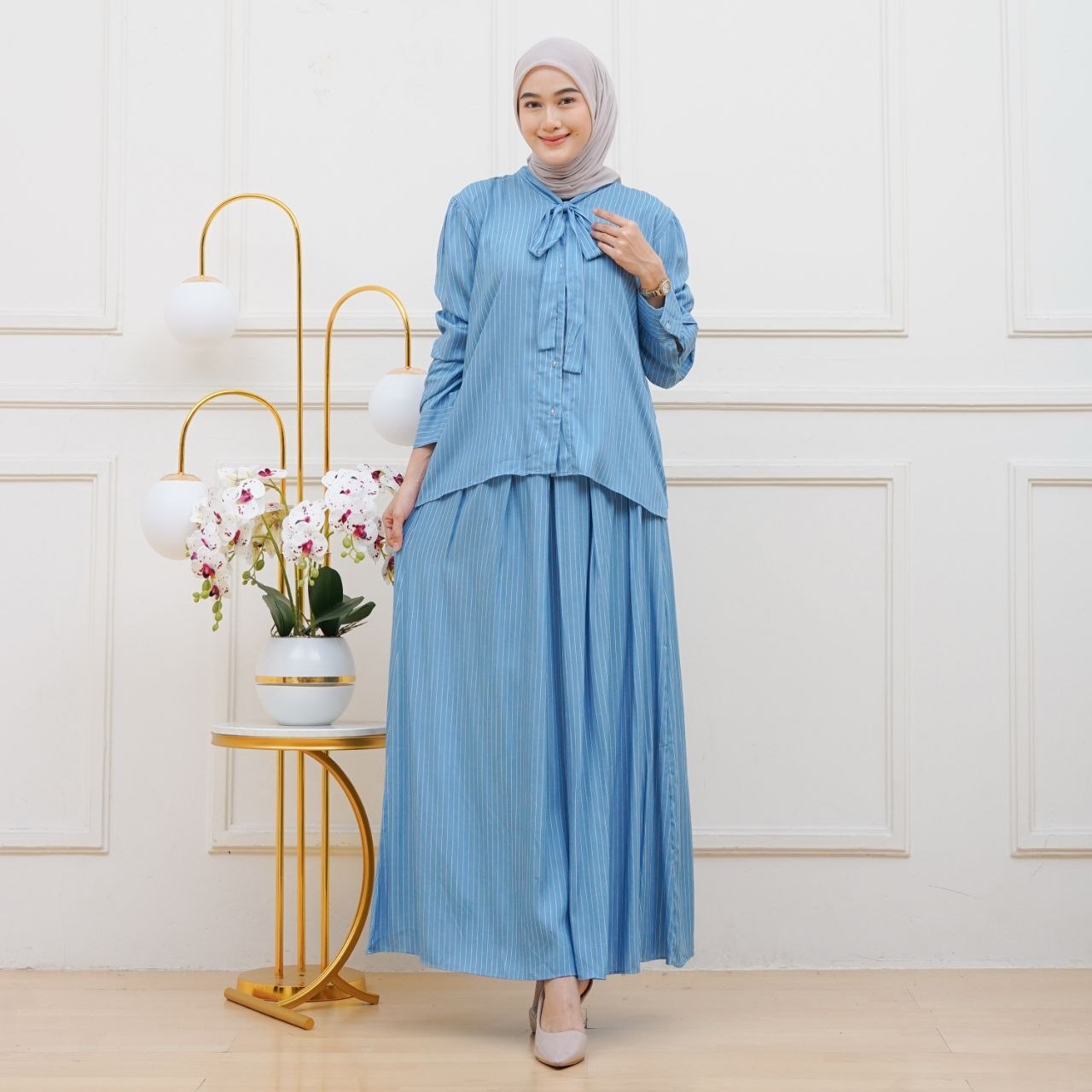 Aruna set rok biru
